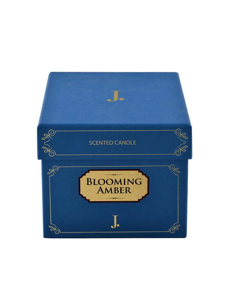 Blooming Amber Scented Candle by Junaid Jamshed - Image 3