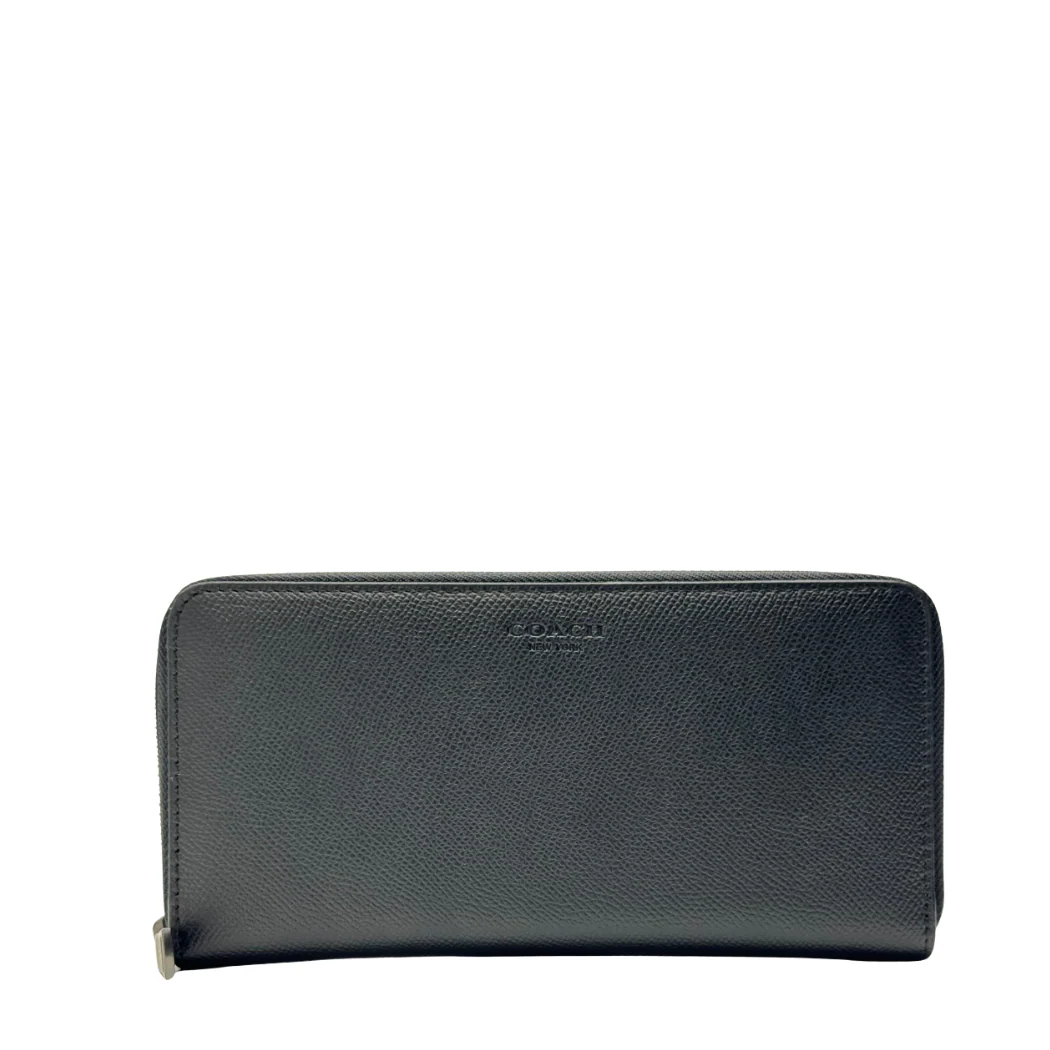 Coach Accordion Zip Wallet in Crossgrain Leather Black - F58107