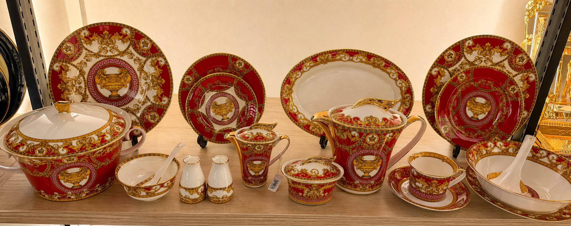 DINNER SET 61 PCS VERCASE (A) - Image 2