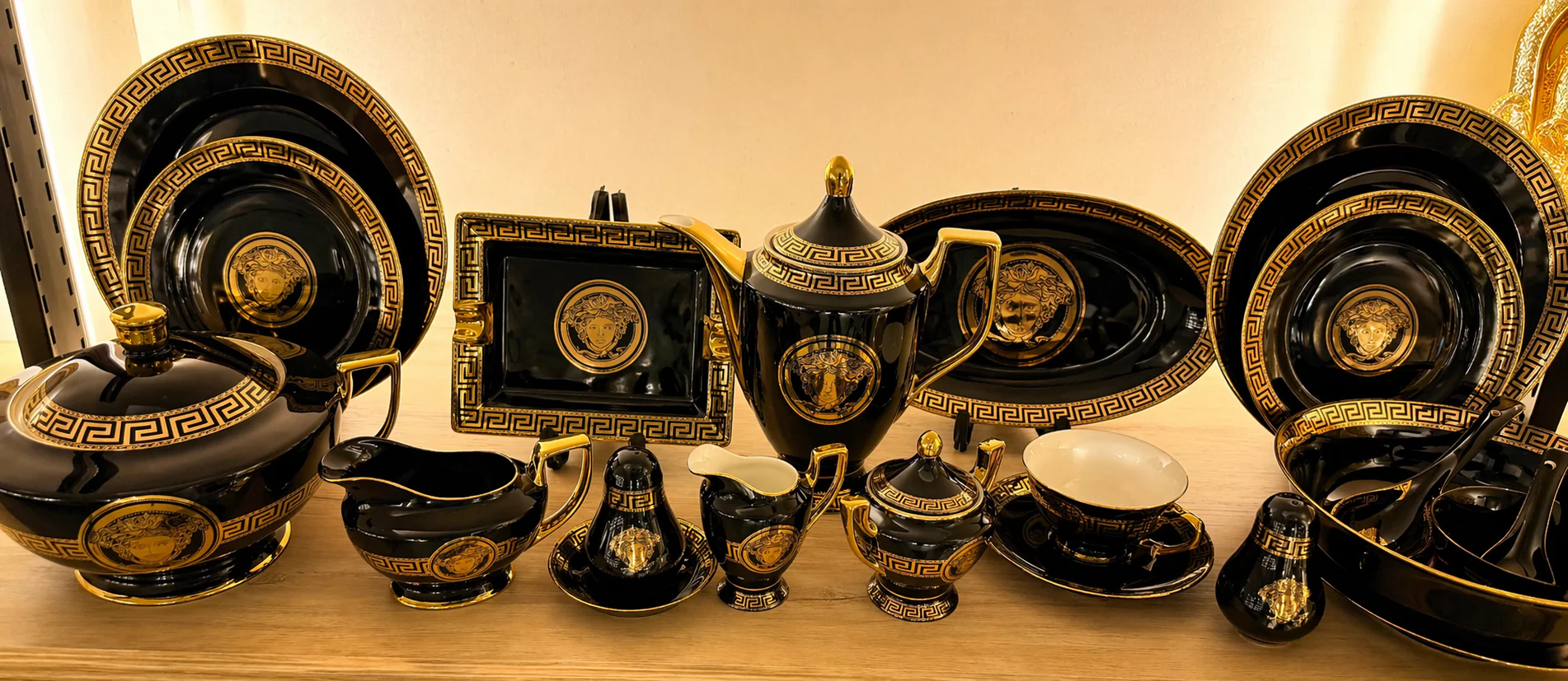 DINNER SET 70 PCS AOPA (B) - Image 2