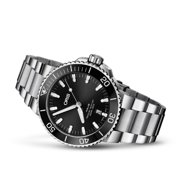 Oris Aquis Date Silver Stainless Steel Black Dial Automatic Watch for Gents - 01.733.7730.4134 - Image 3